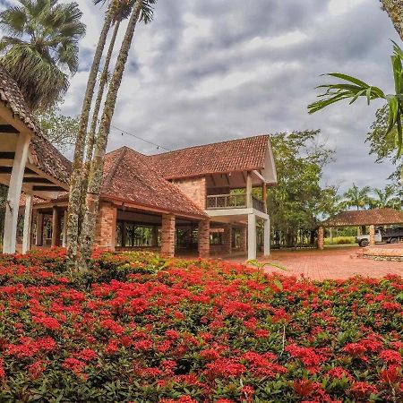 Hotel Hacienda Gualanday Apiay Ngoại thất bức ảnh