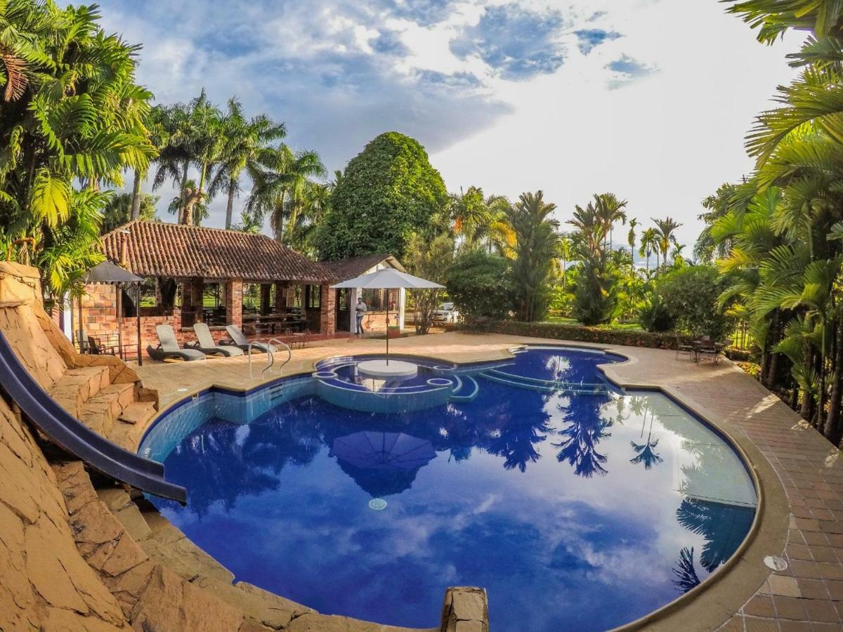 Hotel Hacienda Gualanday Apiay Ngoại thất bức ảnh
